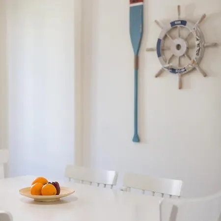 Semesterbostad Angels Maisonette